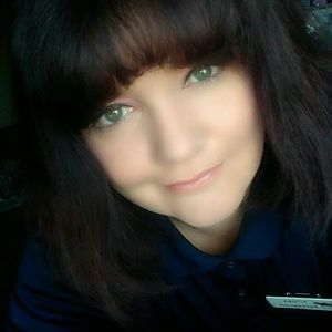 Meet your Posher, Terresa